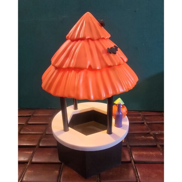 2025 Target Bullseye Playground Halloween Light-Up Spooky Tiki Bar New - Picture 9 of 10